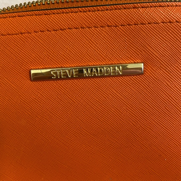 Steve Madden crossbody bag - Picture 4 of 9